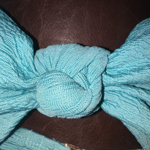 NWOT Women’s Teal Bikini Top - Picture 9 of 9